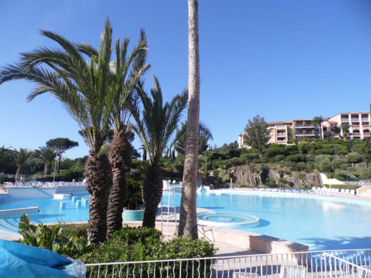 Cozy Apartment In Agay With Stunning Views Saint-Raphaël Exterior foto